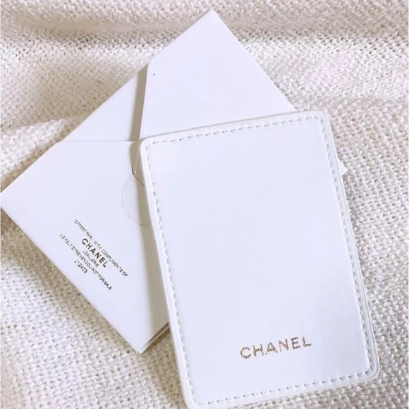 Chanel Card Holder - Picture 2 of 4